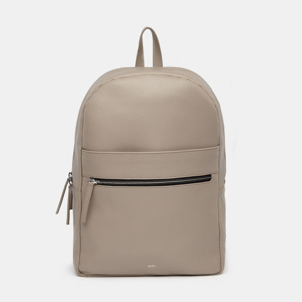 Brooklyn Italian Leather Backpack in Sand